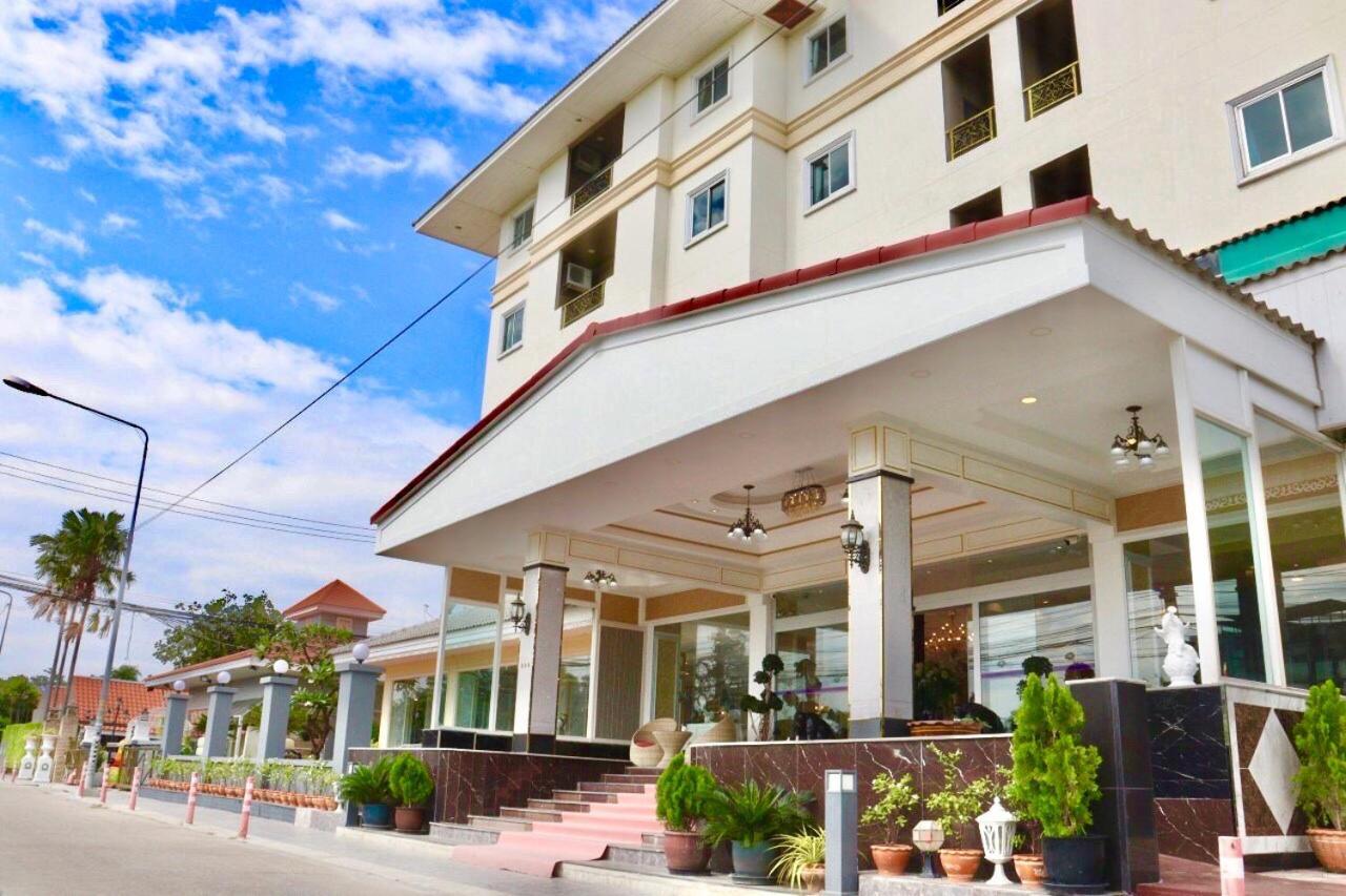 Napheera Royal Tel Hotel Ban Khlong Bang Krathiam Kültér fotó